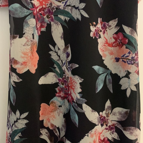 Scripted dress - Picture 2 of 4